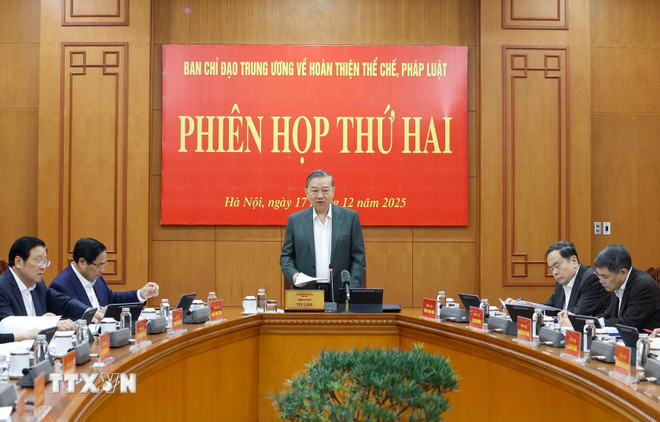 tong-bi-thu-chu-tri-phien-hop-thu-hai-cua-ban-chi-dao-trung-uong-ve-hoan-thien-the-che-phap-luat.jpg