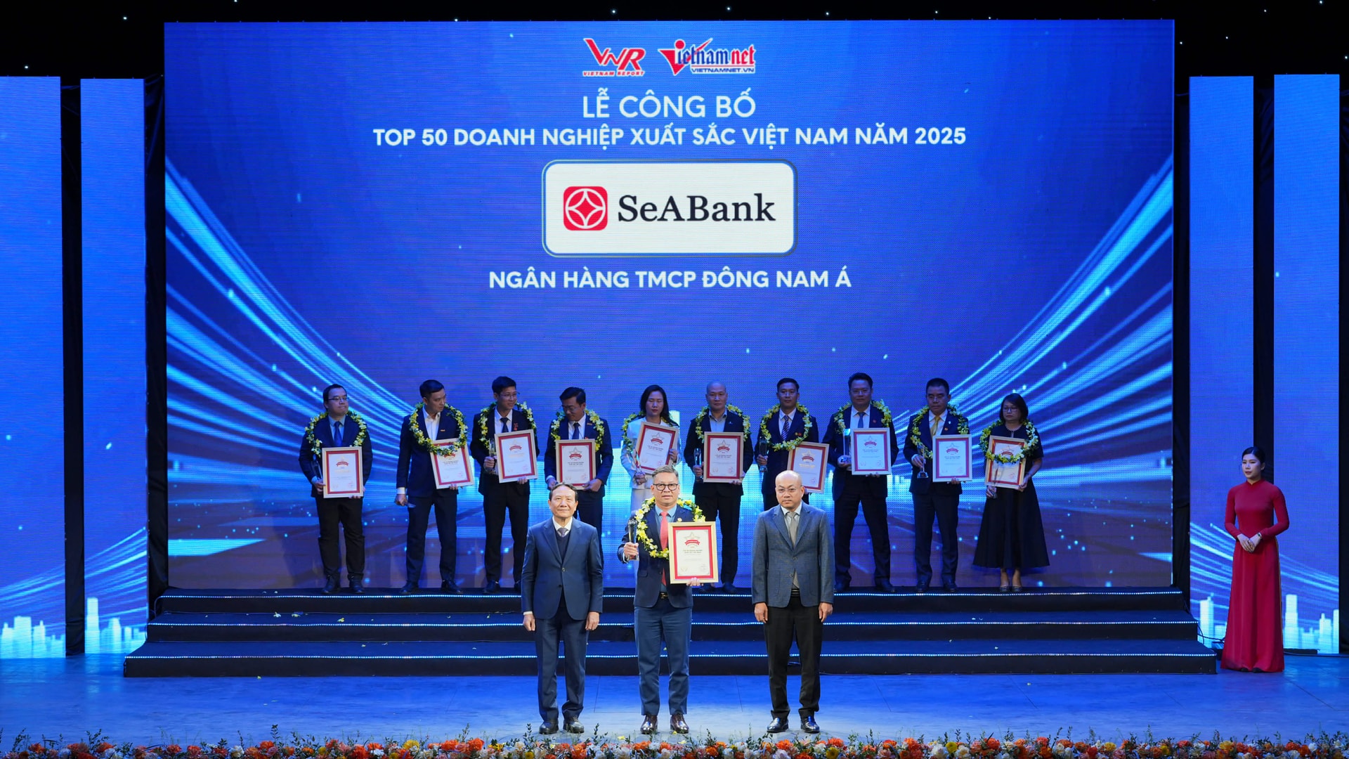 SeABank_Top 50 DN xuat sac