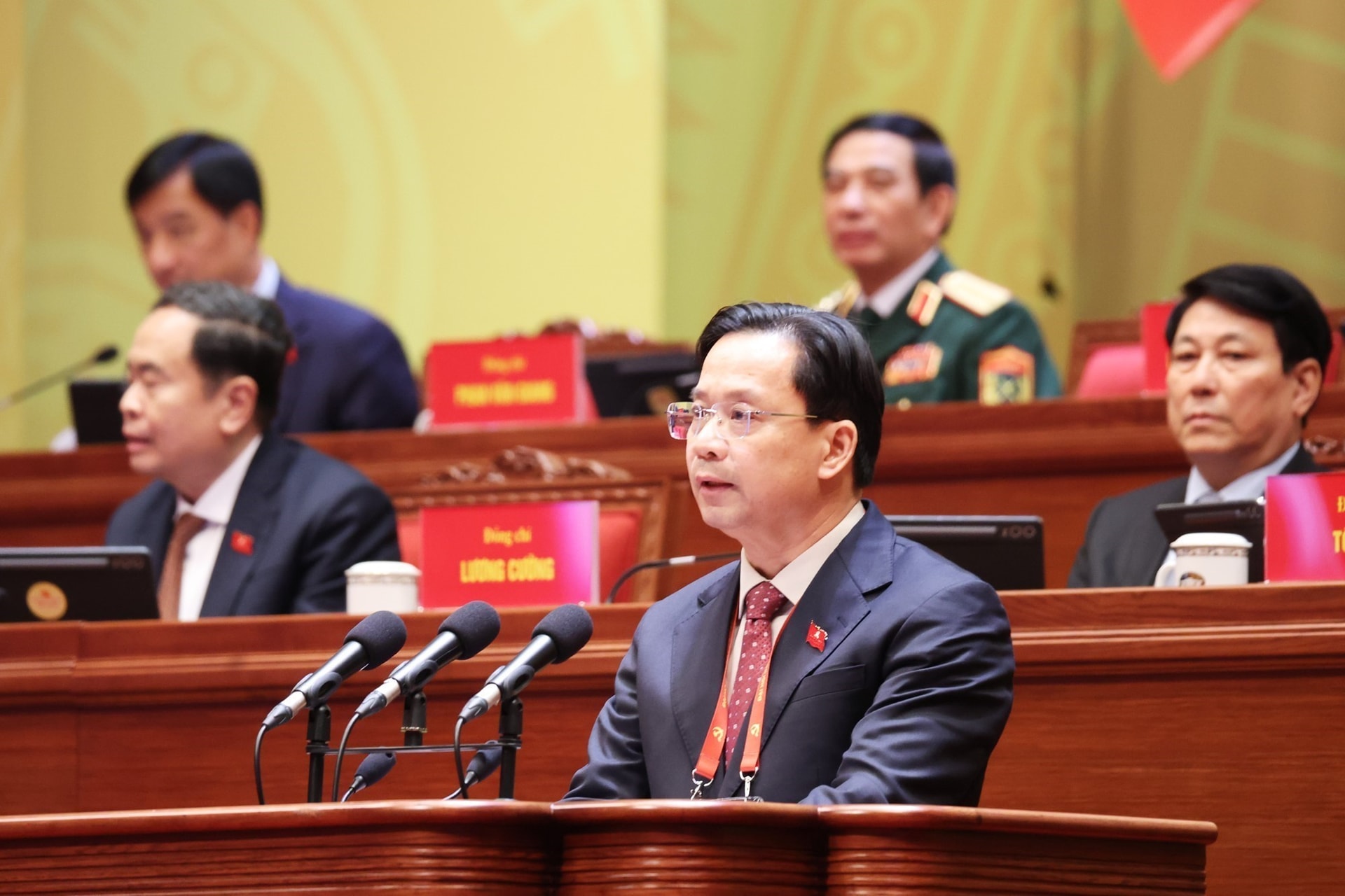 dong-chi-hoang-van-nghiem.jpg