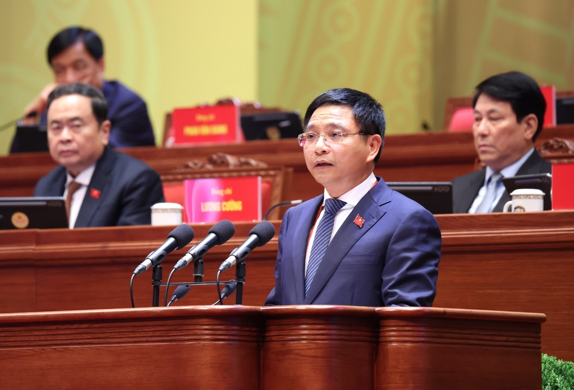 dong-chi-nguyen-van-thang.jpg