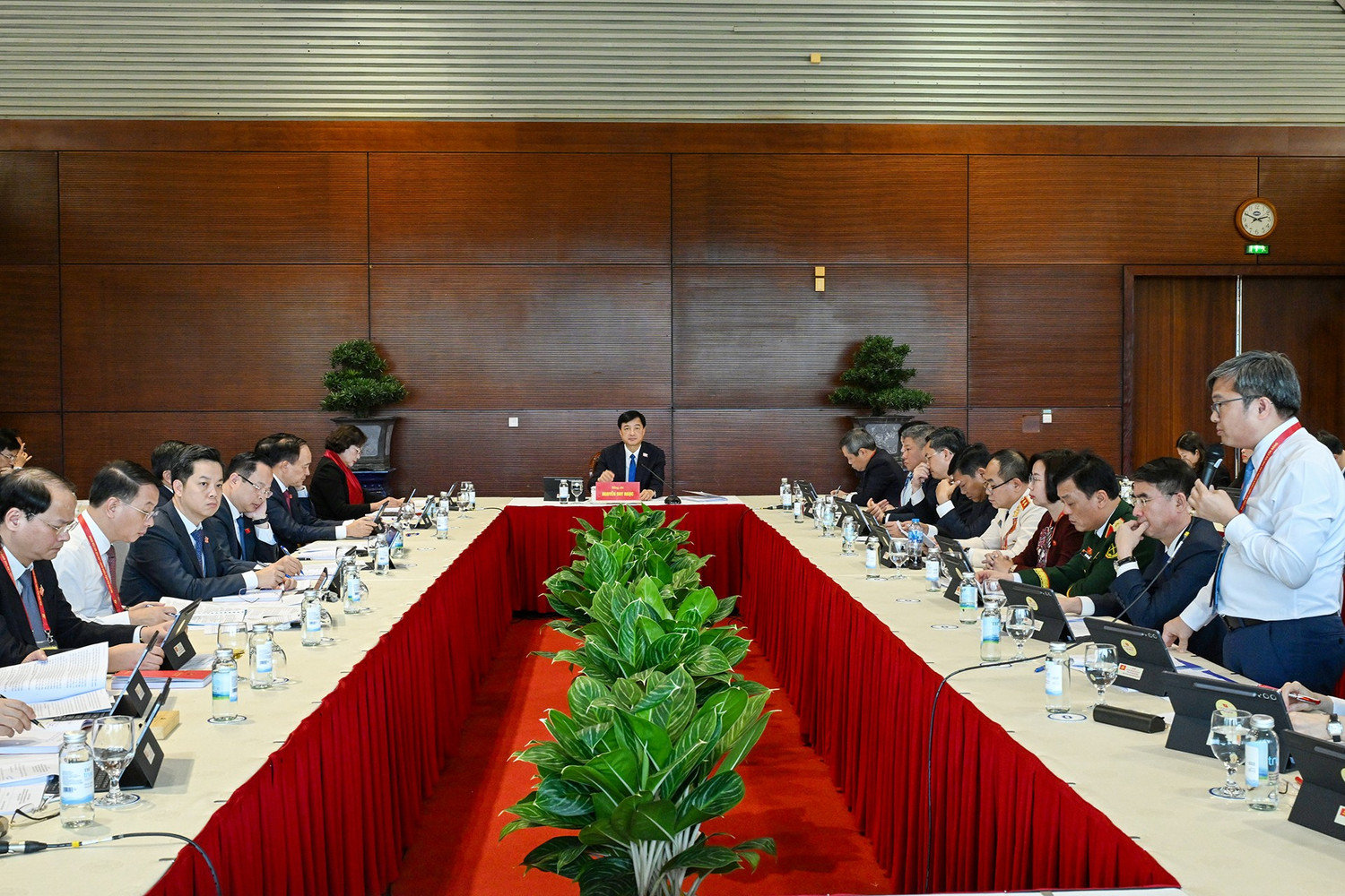 quang-canh-buoi-hop-doan-dai-bieu-dang-bo-tp-ha-noi.jpeg