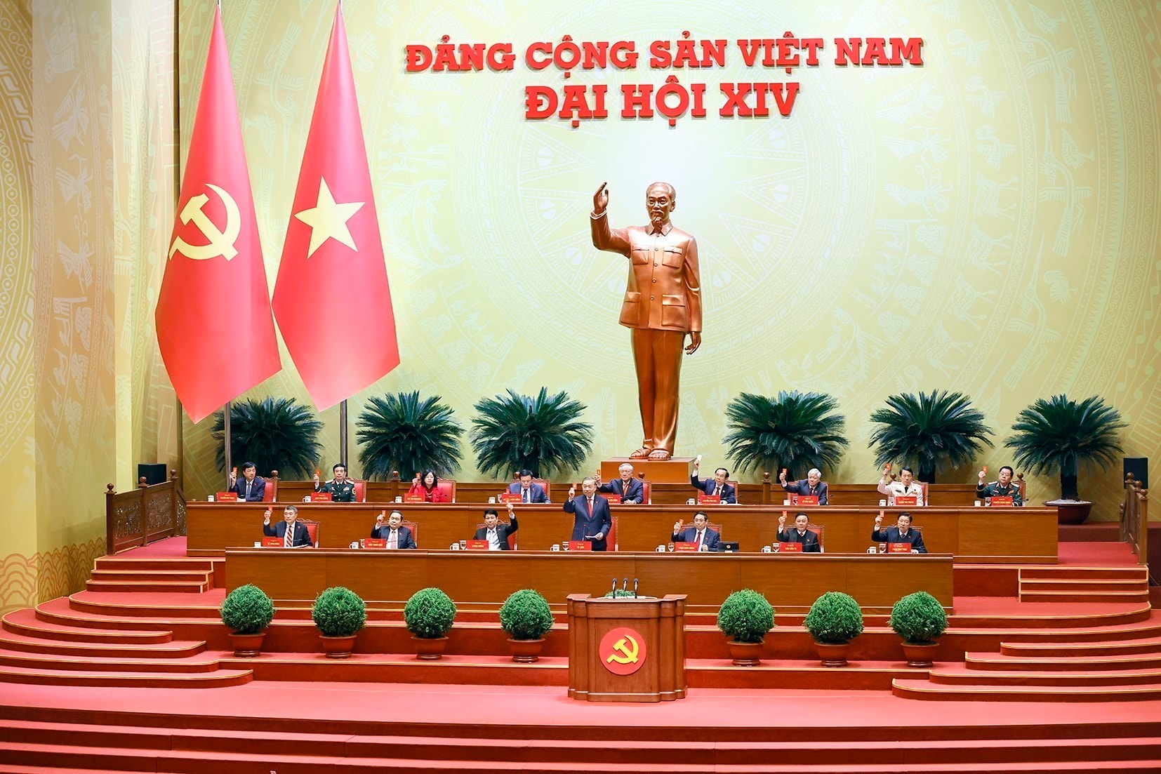 Tổng Bí thư Ban Chấp hành Trung ương Đảng khoá XIV chủ trì họp báo quốc tế