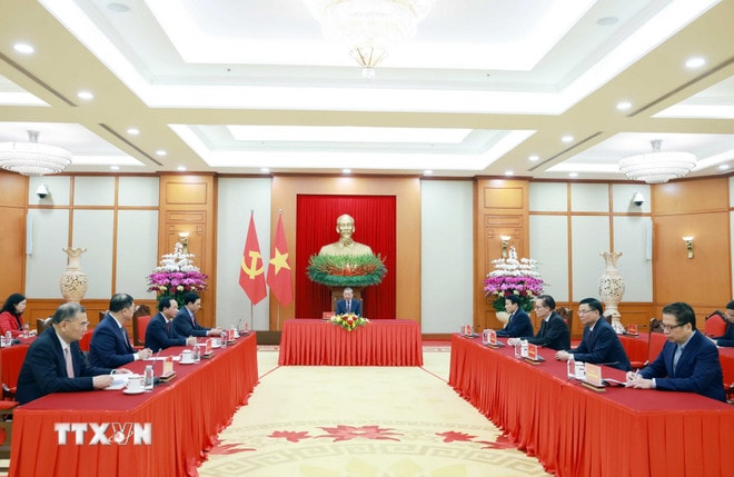 ttxvn-tong-thong-nga-vputin-dien-dam-voi-tong-bi-thu-to-lam-chuc-mung-thanh-cong-dai-hoi-dang-lan-thu-xiv-2-resize.jpg