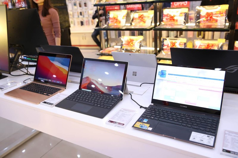 lap-top-1.png