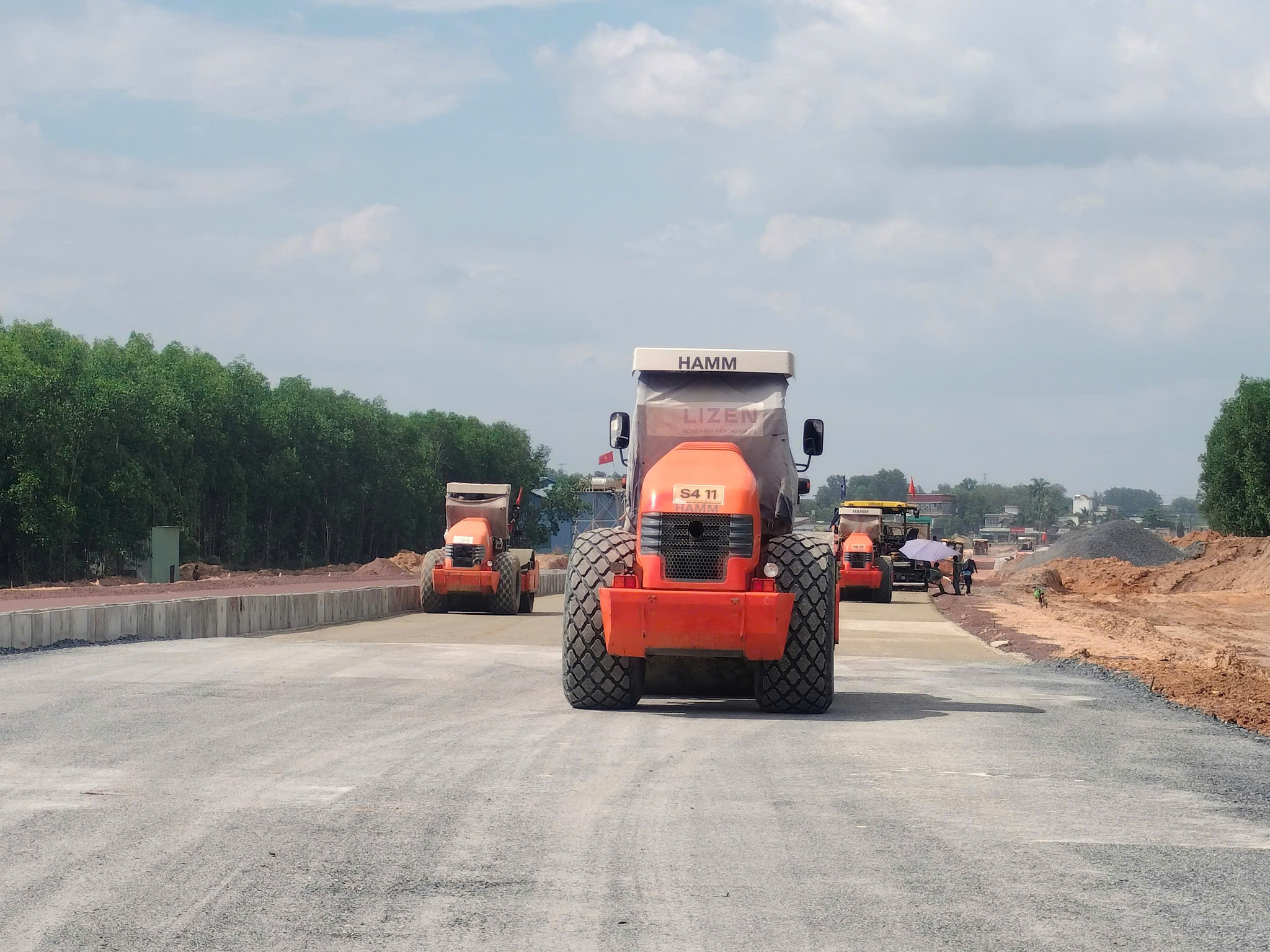 Cao tốc Biên Hoà - Vũng Tàu đang thiếu vật liệu xây dựng thi công