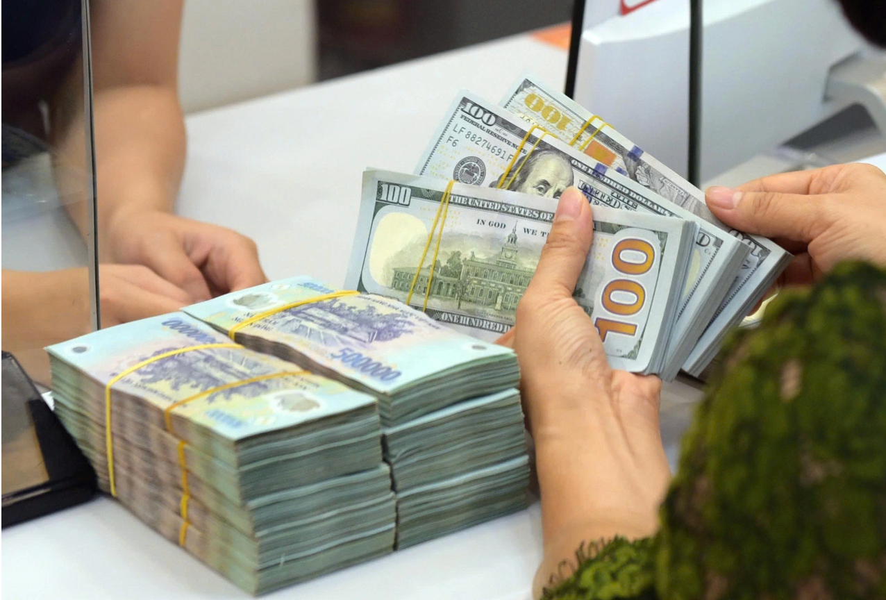 Tăng trưởng không thể chỉ dựa vào tín dụng ngân hàng