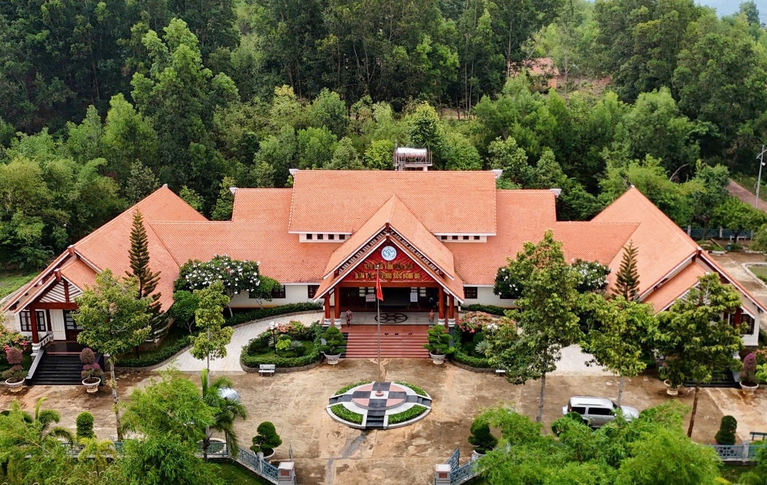 Khu bảo tồn văn hoá đồng bào dân tộc S'tiêng sóc Bom Bo - nơi lưu giữ những giá trị lịch sử - văn hoá truyền thống của buôn làng Bom Bo
