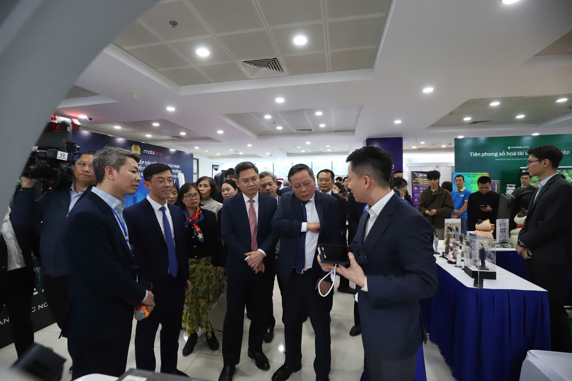 DTMarket - Khi 'Chợ chuyển đổi số' trở thành thiết chế thị trường của Thủ đô 
