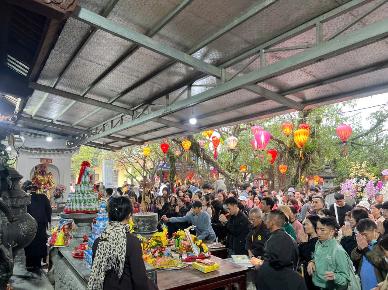 Du khách thập phươn