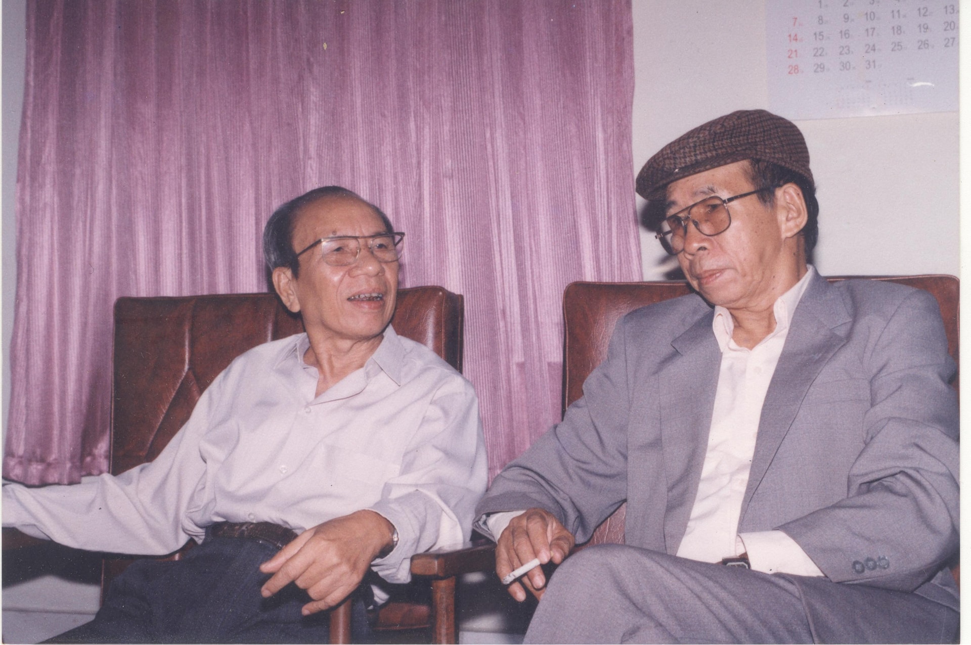 Nhà văn Hữu Mai và nhà tình báo Vũ Ngọc Nhạ