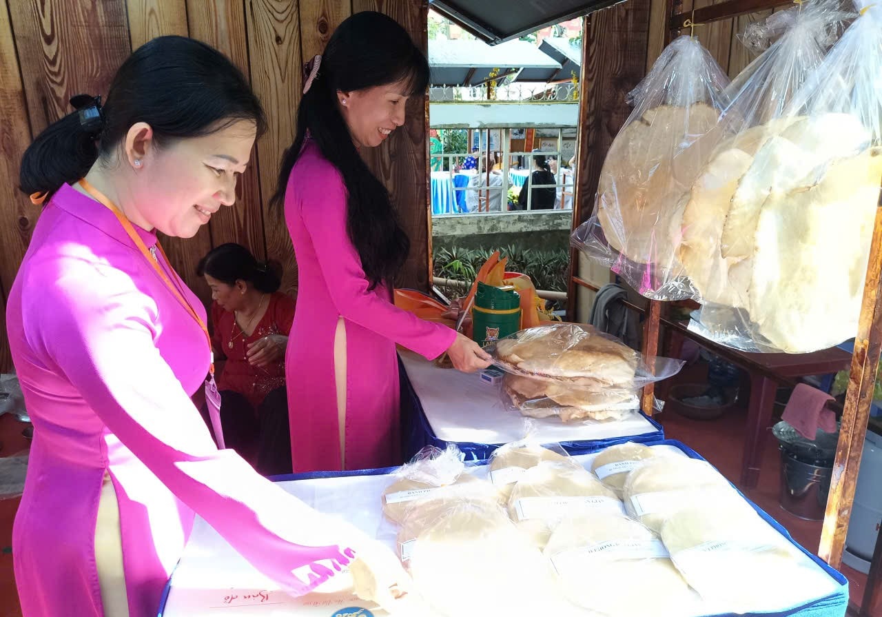 BÁNH PHỒNG 11 NEW