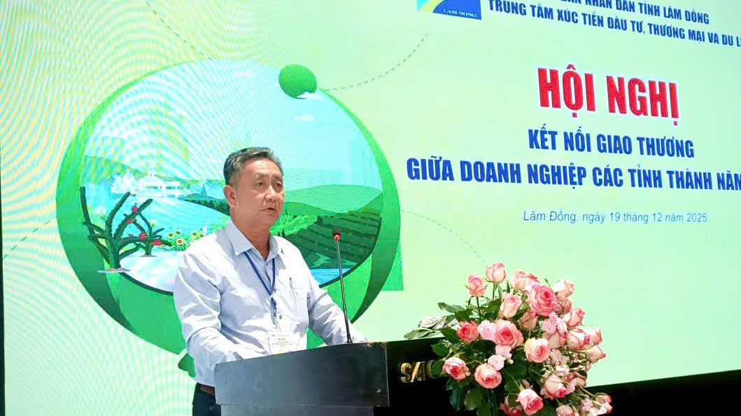 Giảm diện tích và áp dụng khoa học công nghệ với cây cam sành Vĩnh Long 