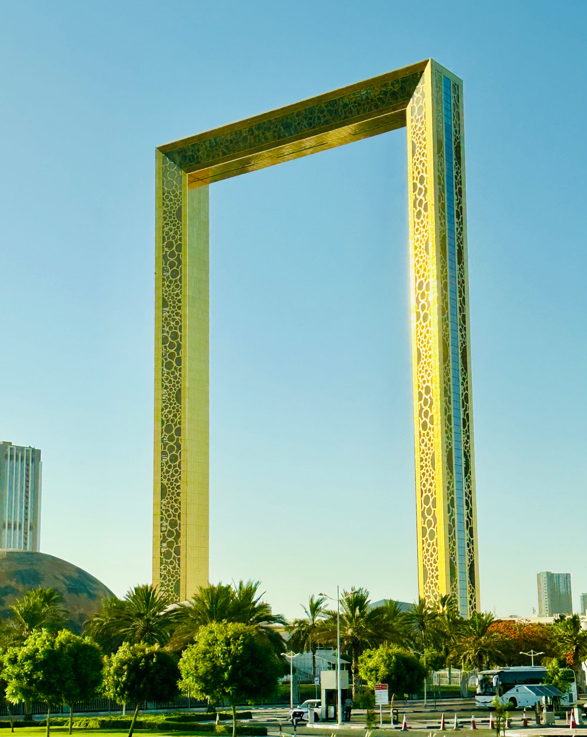 Chậm, huỷ chuyến bay, chúng tôi có thêm thời gian dài để khám phá DubaiIMG_5474