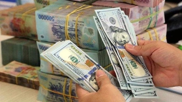 ty-gia-usd-hom-nay-6-2-noi-dai-chuoi-ngay-tang-5ff0d02c2b61c23f9b70-1707212143-825-width700height393 (1)