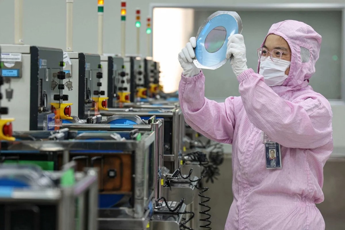 Nhiều lãnh đạo kêu gọi ngành chip Trung Quốc thôi ảo tưởng, tìm giải pháp thay thế ASML