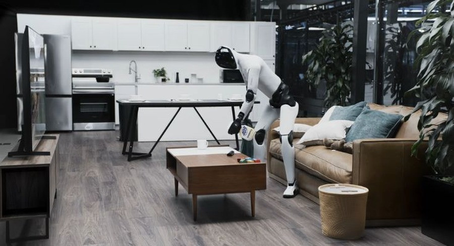 Video: Figure gây chú ý với robot hình người biết tự dọn phòng khách