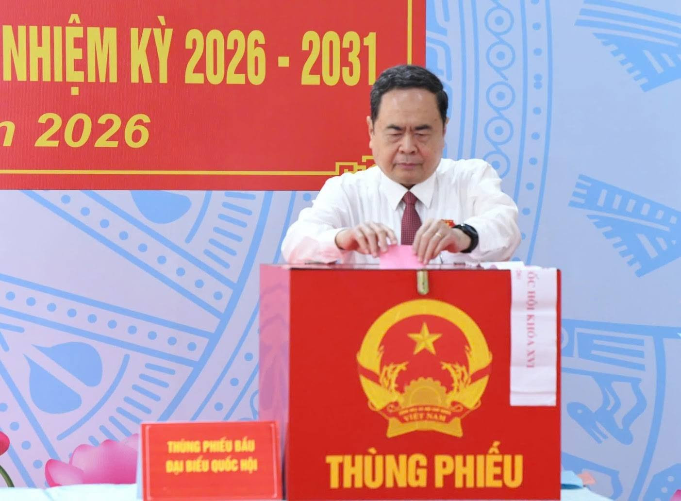 chu-tich-quoc-hoi-tran-thanh-man.jpeg