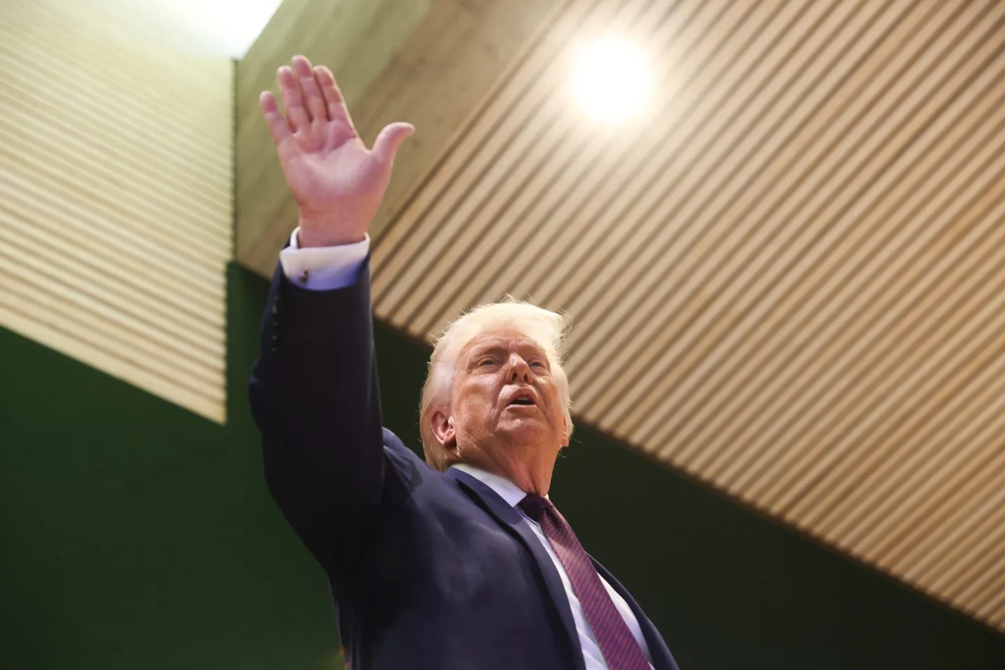trump2.jpg