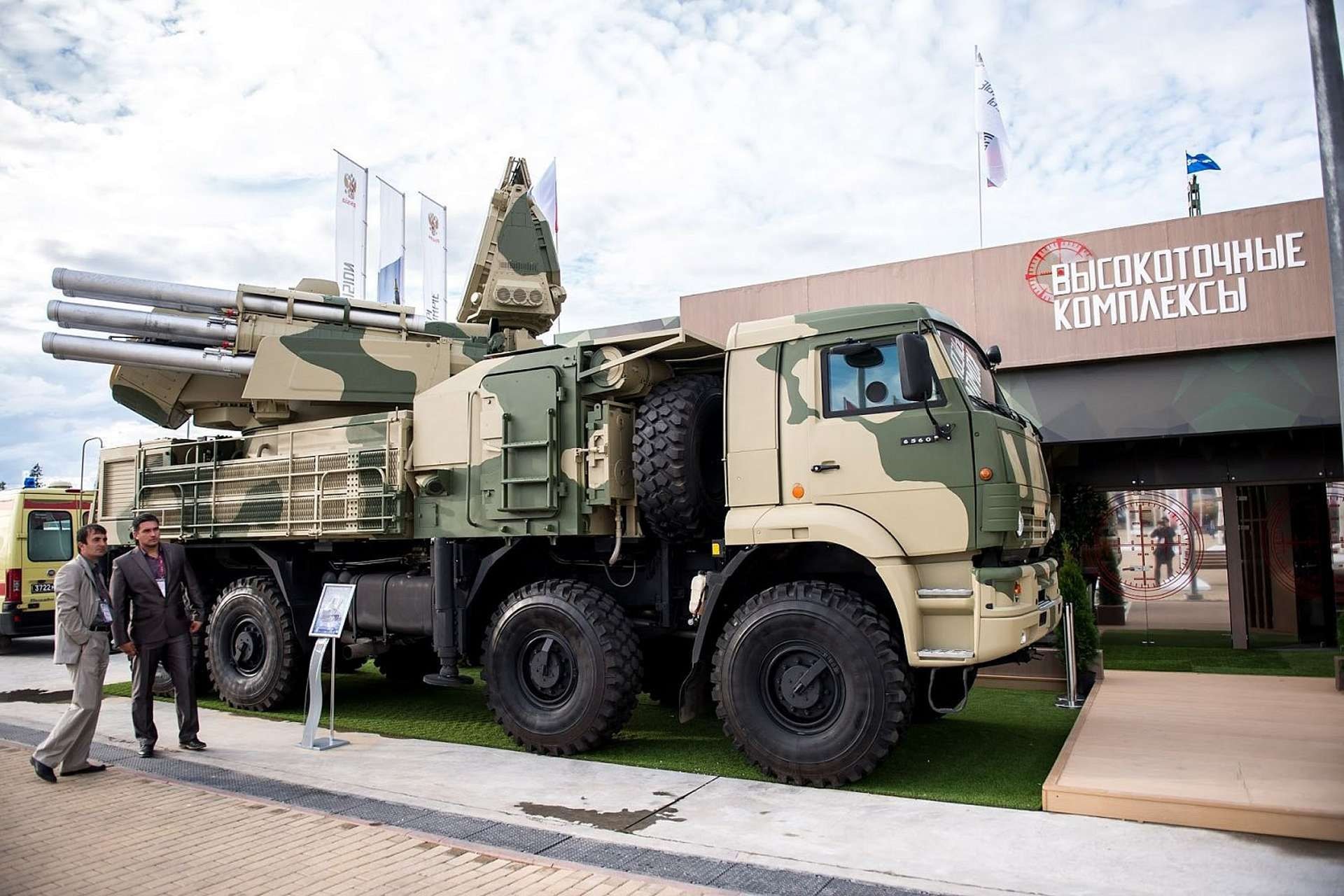 Rostec has delivered a new batch of Pantsir-S air-defense systems to the Russian military, reinforcing Russia’s short-range shield against drones, cruise missiles, and precision strikes in the war against Ukraine (Picture source: Rostec).
