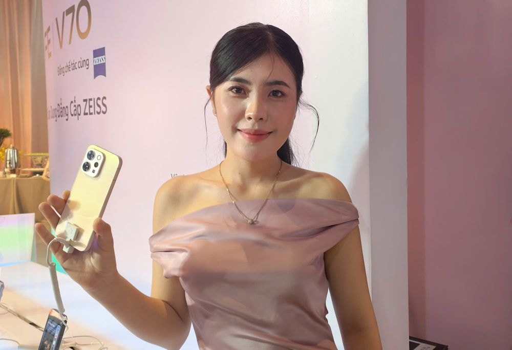 vivo-v70-7.jpg