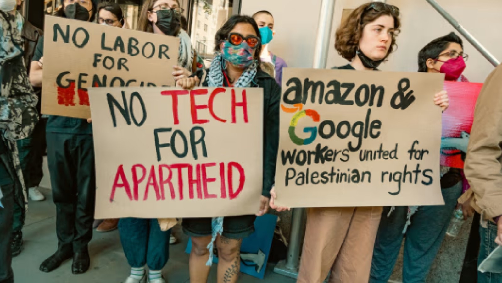 Nhà tiên phong về AI của Google chỉ trích chính quyền Trump khi Thung lũng Silicon im tiếng (2)