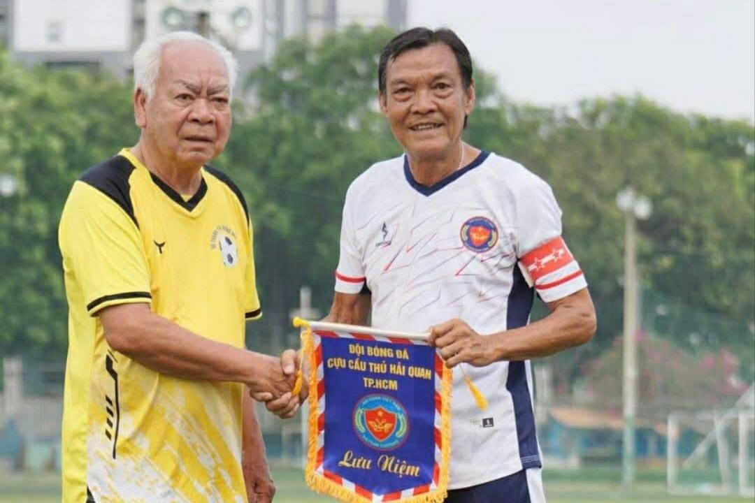 danh-thu-nguyen-van-thanh-2(1).jpg
