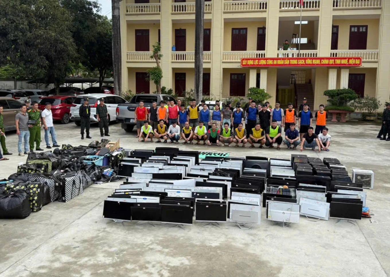 Ảnh màn hình 2026-04-05 lúc 11.22.55