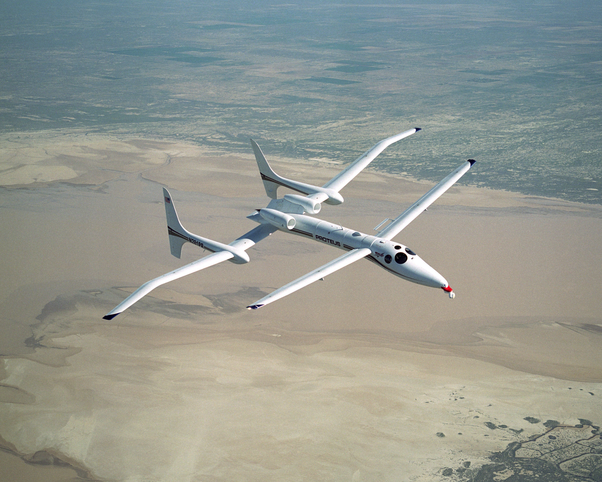 upload.wikimedia.org-wikipedia-commons-4-41-_scaled_composites_proteus_in_flight_1.jpg