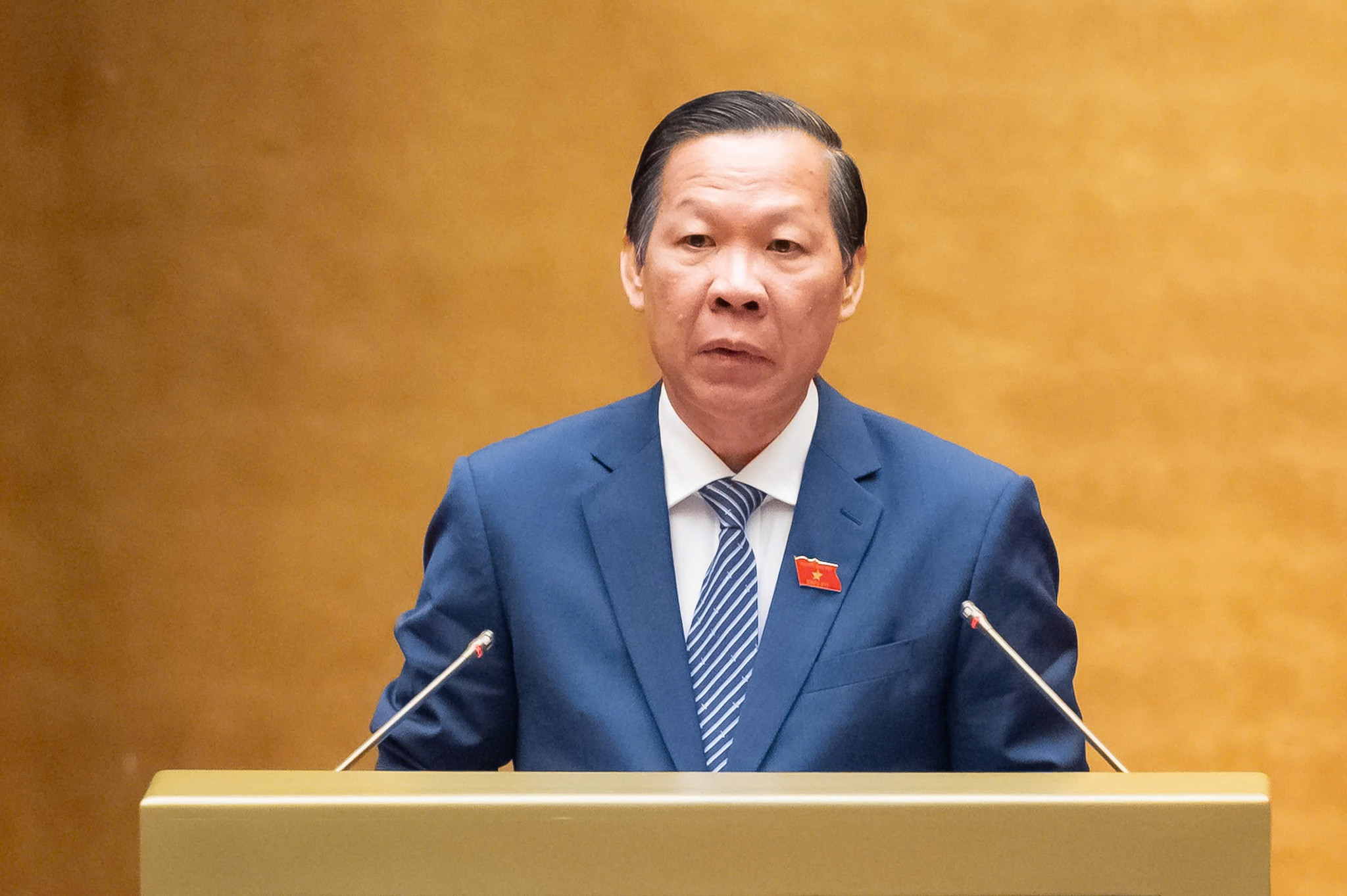 phan văn mãi