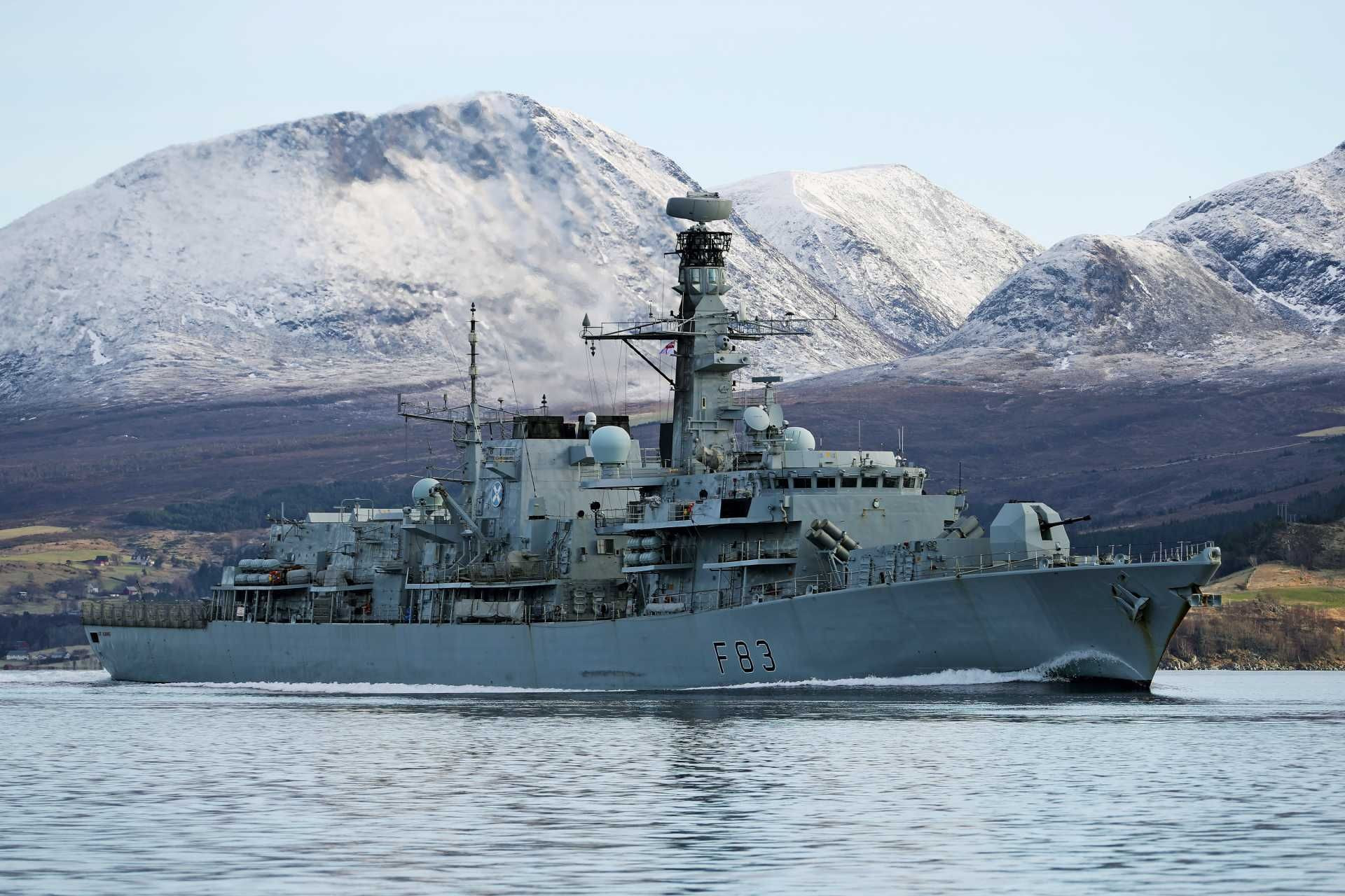 www.armyrecognition.com-templates-yootheme-cache-e7-_uk_exposes_russian_submarines_targeting_critical_internet_cables_in_the_atlantic_for_over_one_month_925_003-e7a8d24f.jpeg