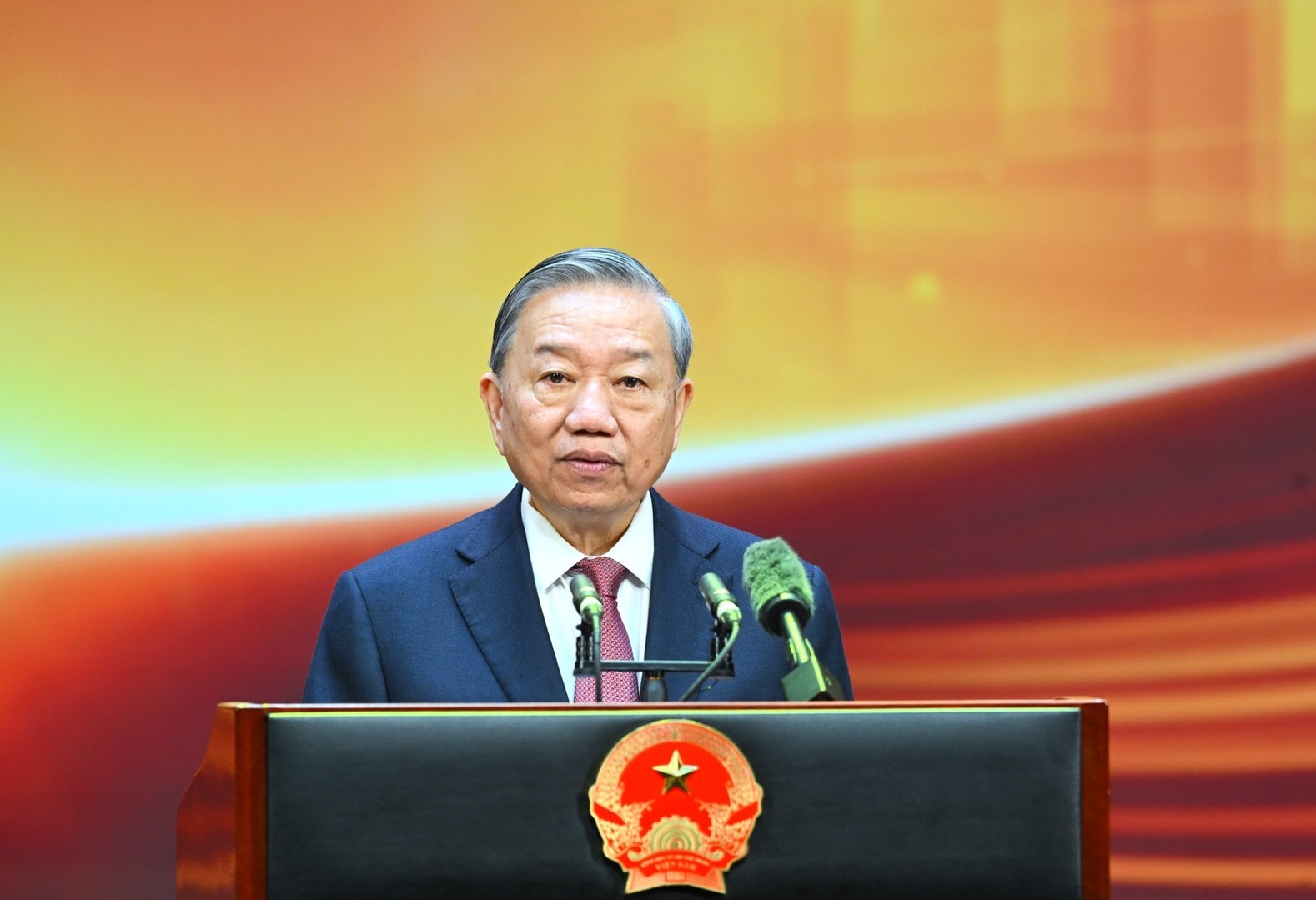 Tổng bí thư tô lâm
