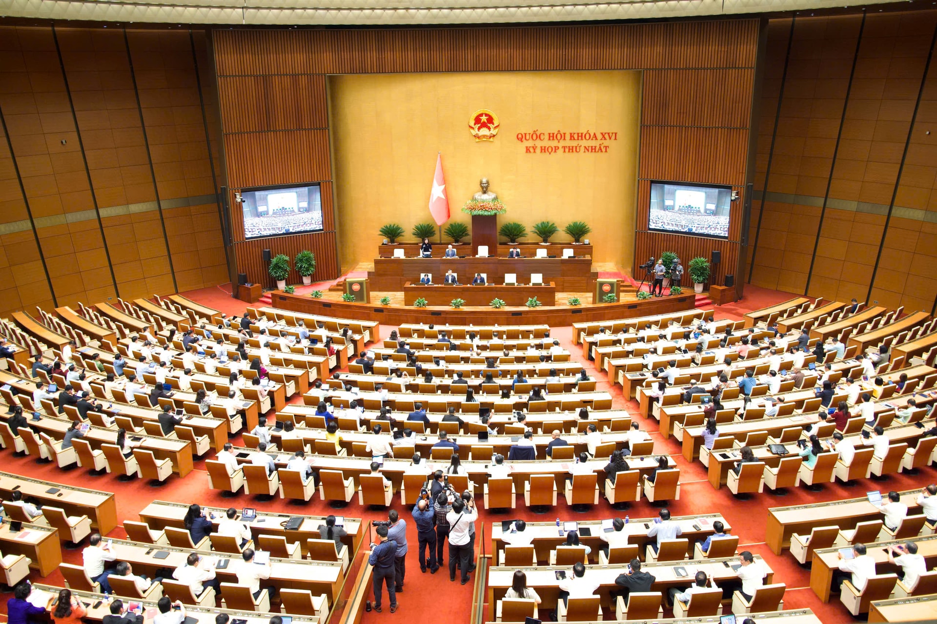 Thuế xăng dầu