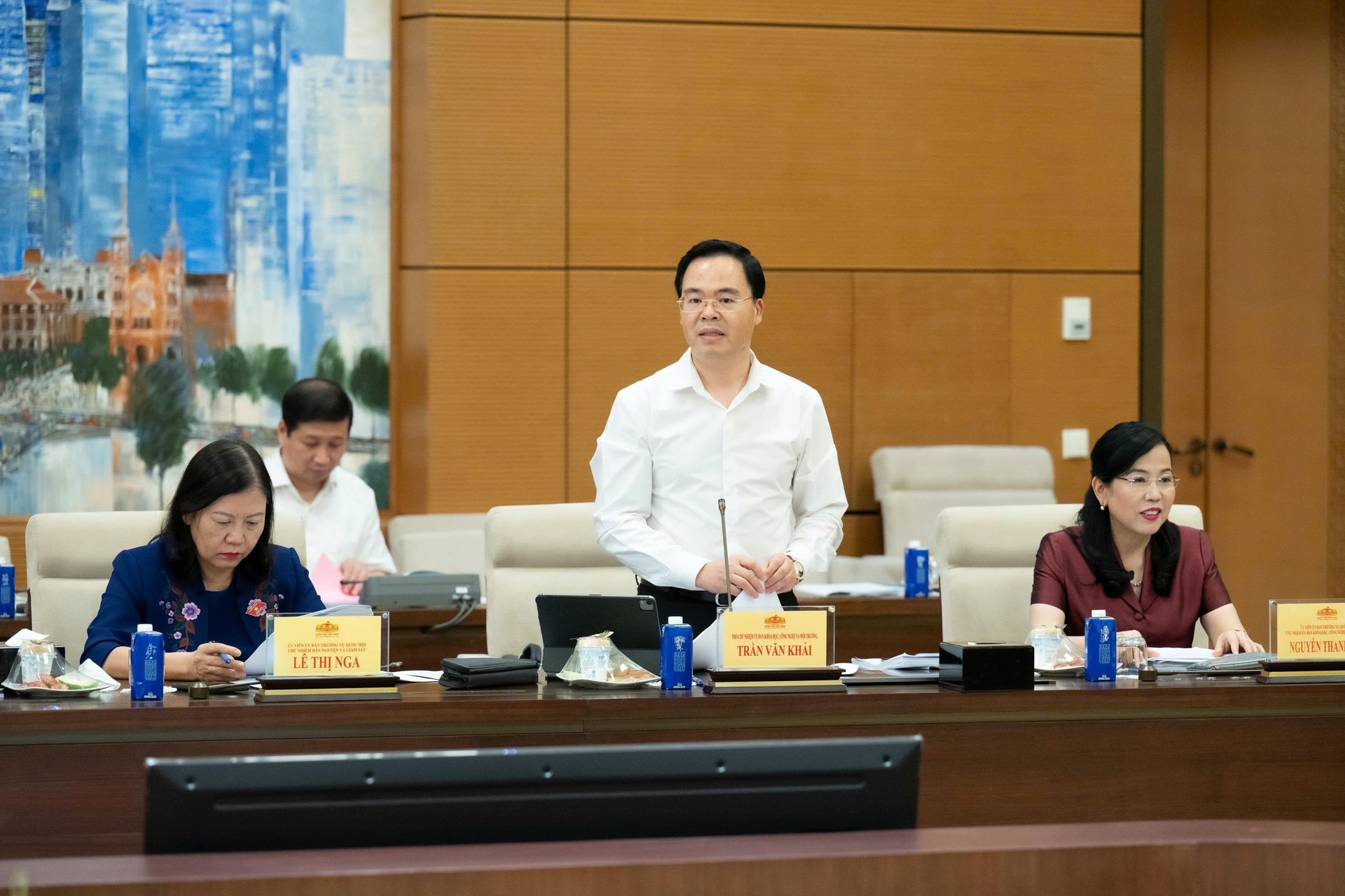 Phó Chủ nhiệm Ủy ban Khoa học, Công nghệ và Môi trường Trần Văn Khải