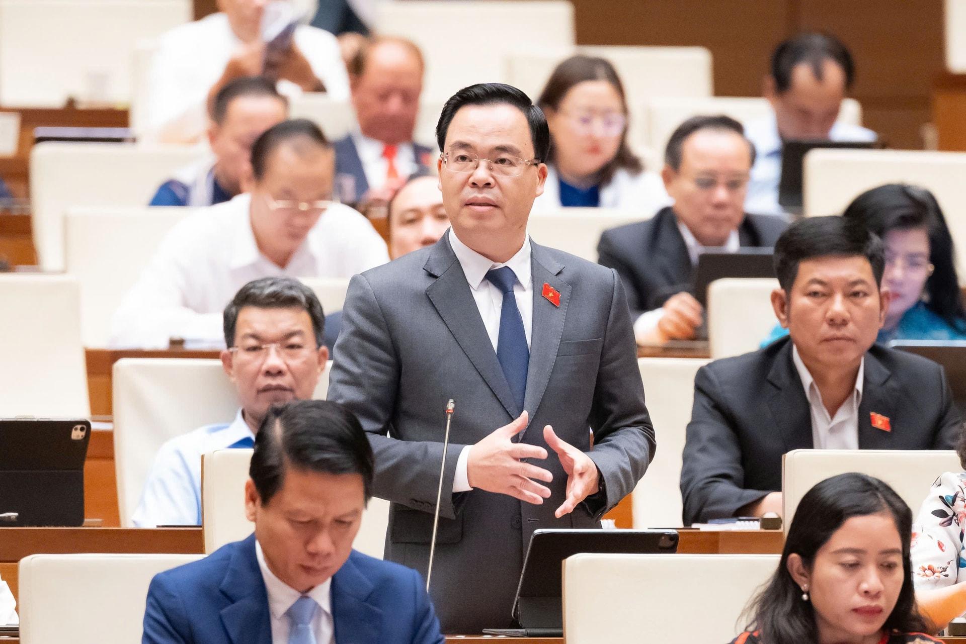 trần văn khải