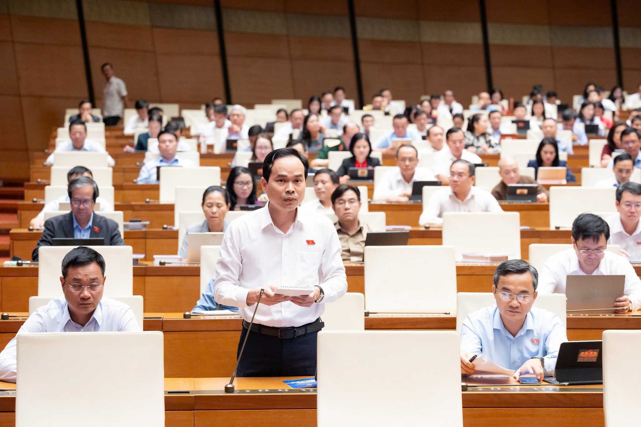 đầu tư công - đại biểu nguyễn duy minh
