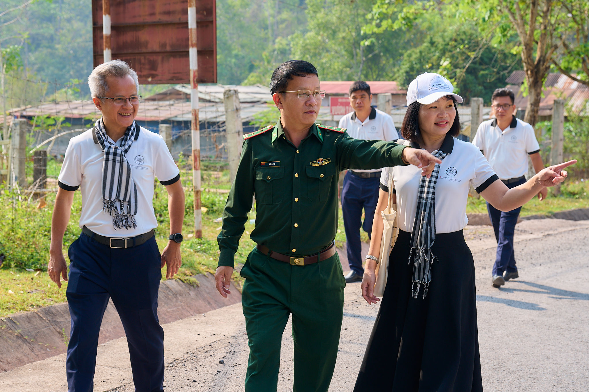 11. Trung tá Mùa A Páo, Chính trị viên Đồn Biên phòng Leng Su Sìn