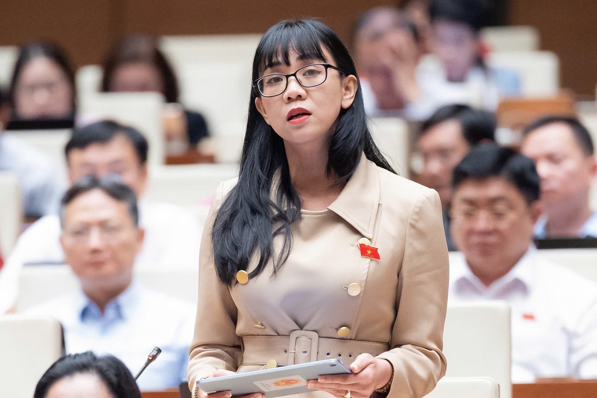 Đại biểu Trịnh Thị Tú Anh, ĐBQH tỉnh Lâm Đồng