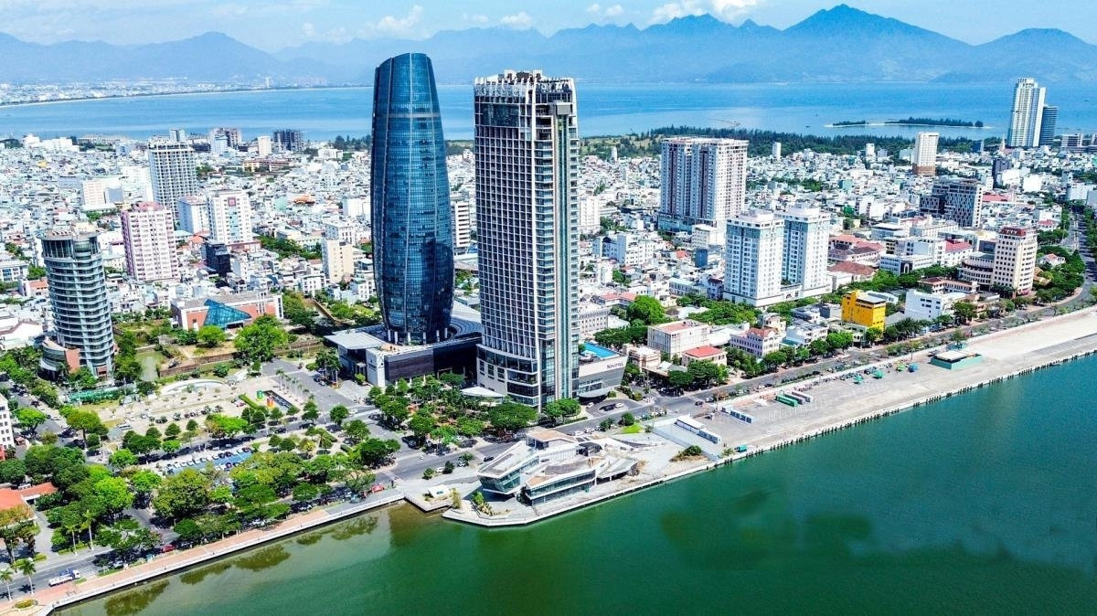Khẩn trương đưa Trung tâm tài chính quốc tế vào vận hành 