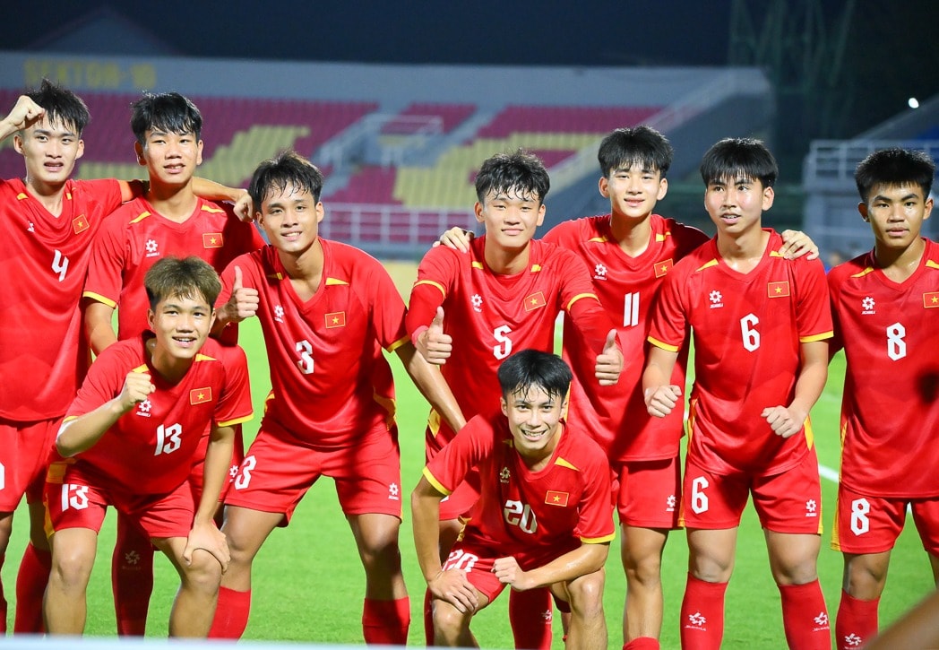 Đã đến lúc U17 Việt Nam nghĩ tới châu Á và thế giới? 