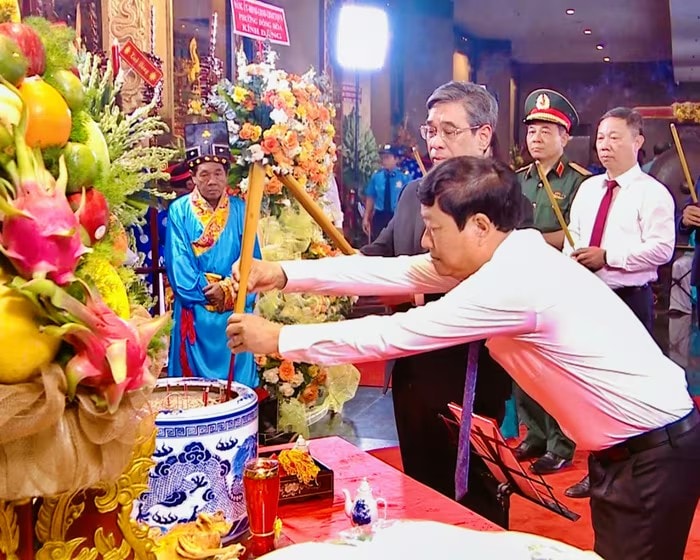 anh-gio-to-hung-vuong-12.jpg