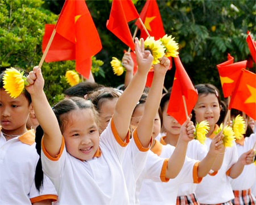 khai giang-25.8