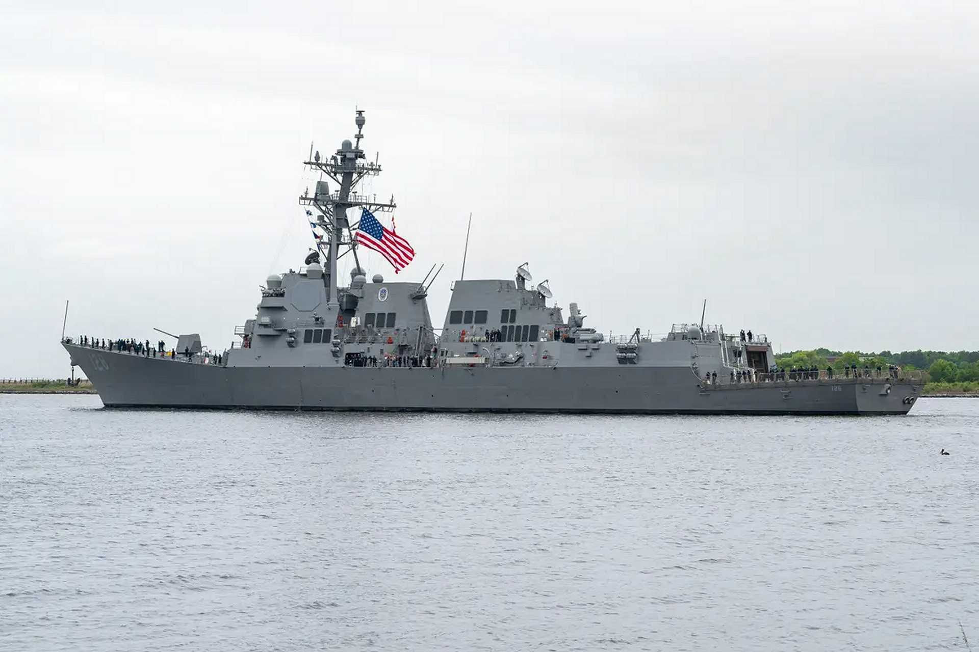 www.armyrecognition.com-templates-yootheme-cache-b6-_u.s._navy_to_receive_new_flight_iii_arleigh_burke-class_destroyer_uss_ted_stevens_for_missile_defense_1920_001-b61c9449.jpeg
