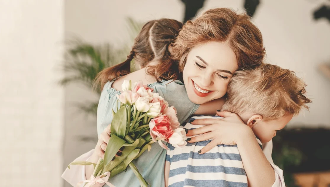 Trong tâm khảm của nhiều người đàn ông, mẹ luôn là hình mẫu đầu tiên về tình yêu vô điều kiện.