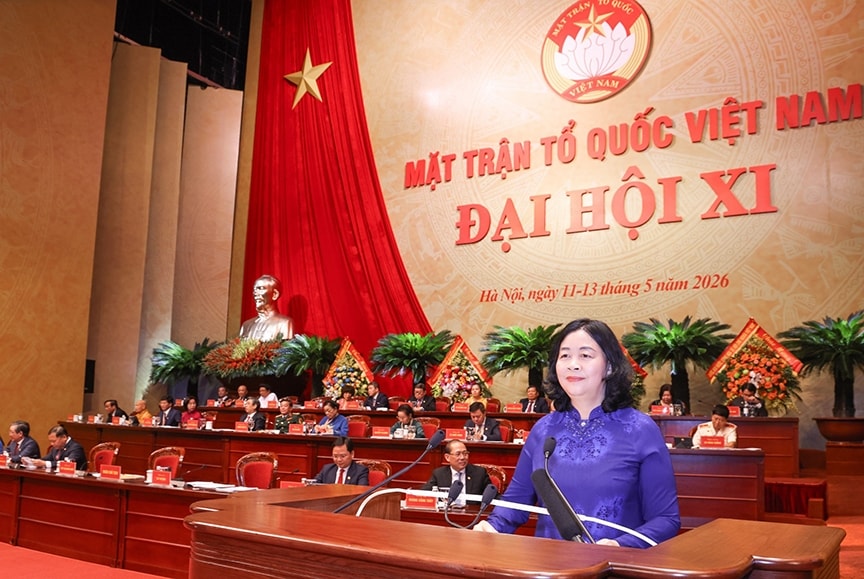 bui-thi-minh-hoai.jpeg
