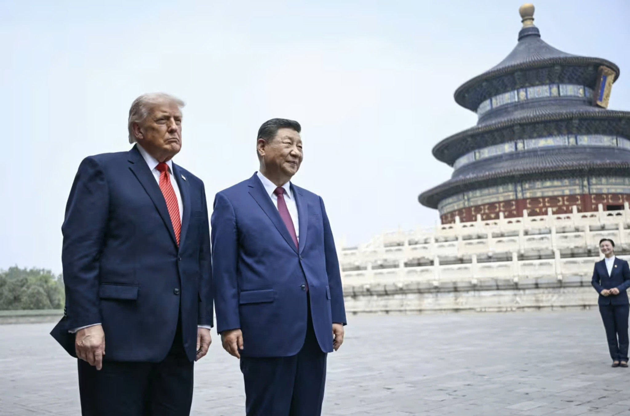 ongtrump.jpg
