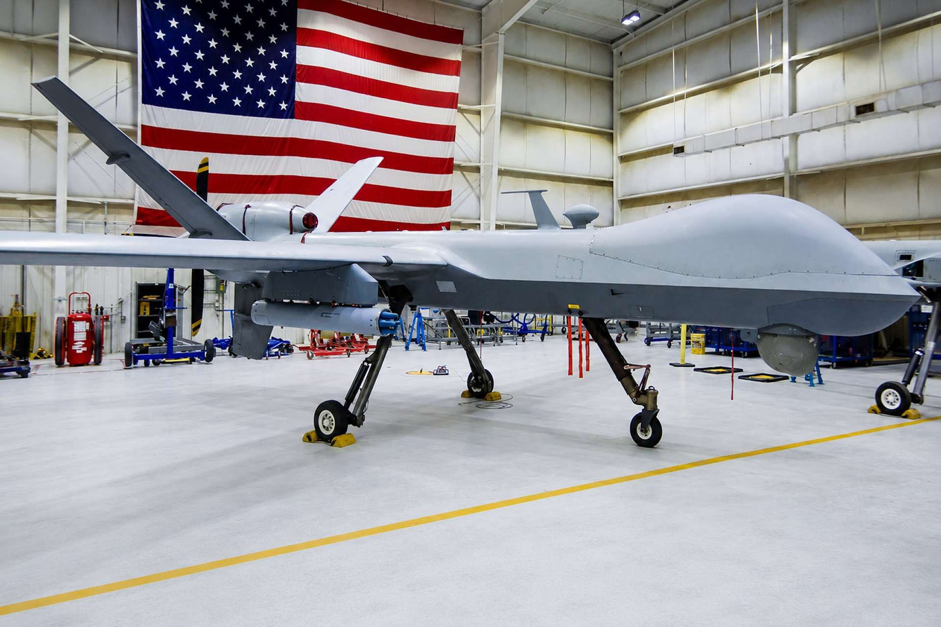 www.armyrecognition.com-templates-yootheme-cache-c9-_u.s._air_force_arms_mq-9_reaper_drone_with_apkws_rockets_for_counter-drone_missions-c9d6bfc2.jpeg