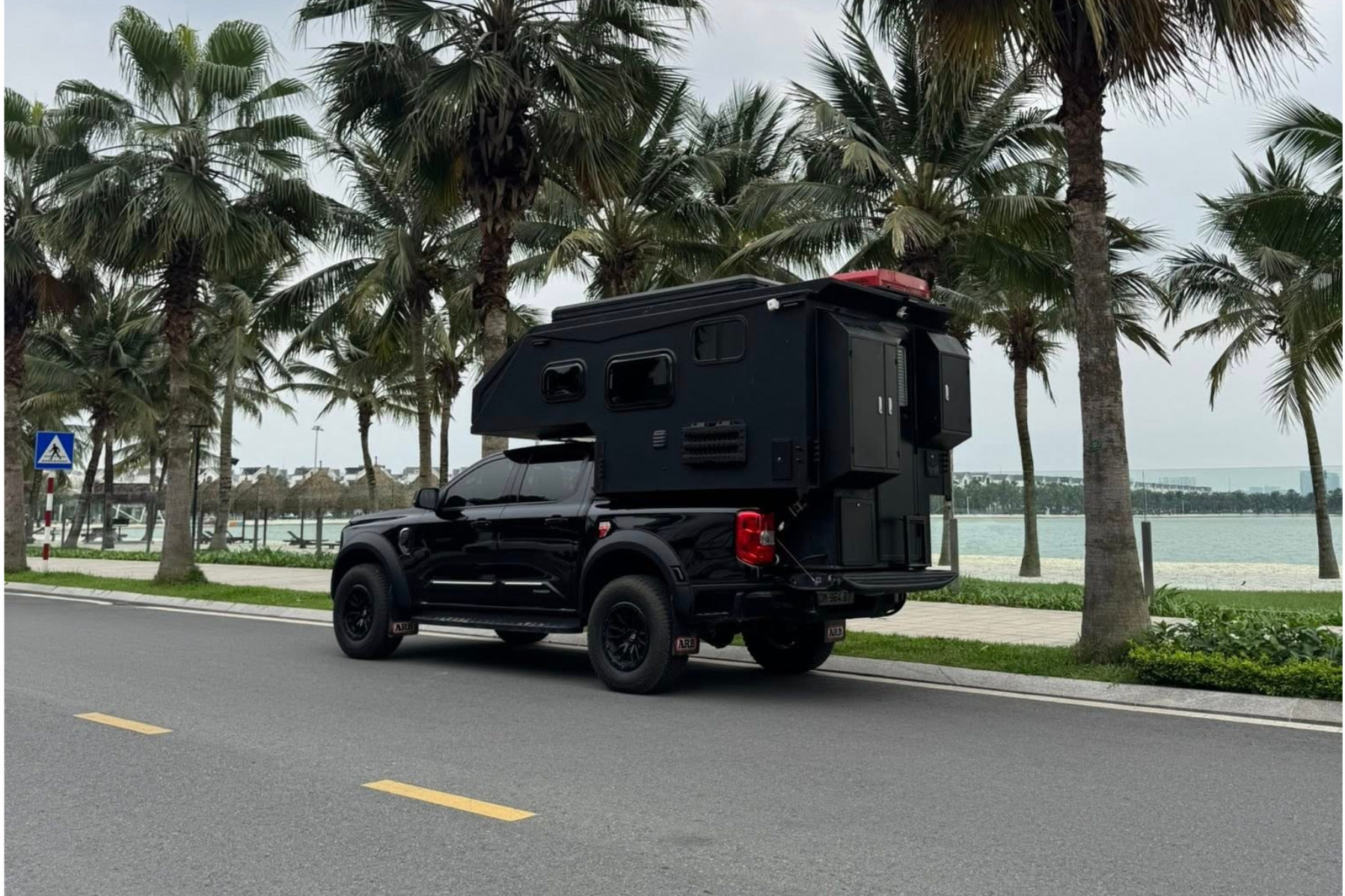 Truck Camper gây sốt tại Việt Nam: Nhà trên xe có được phép lưu thông? 