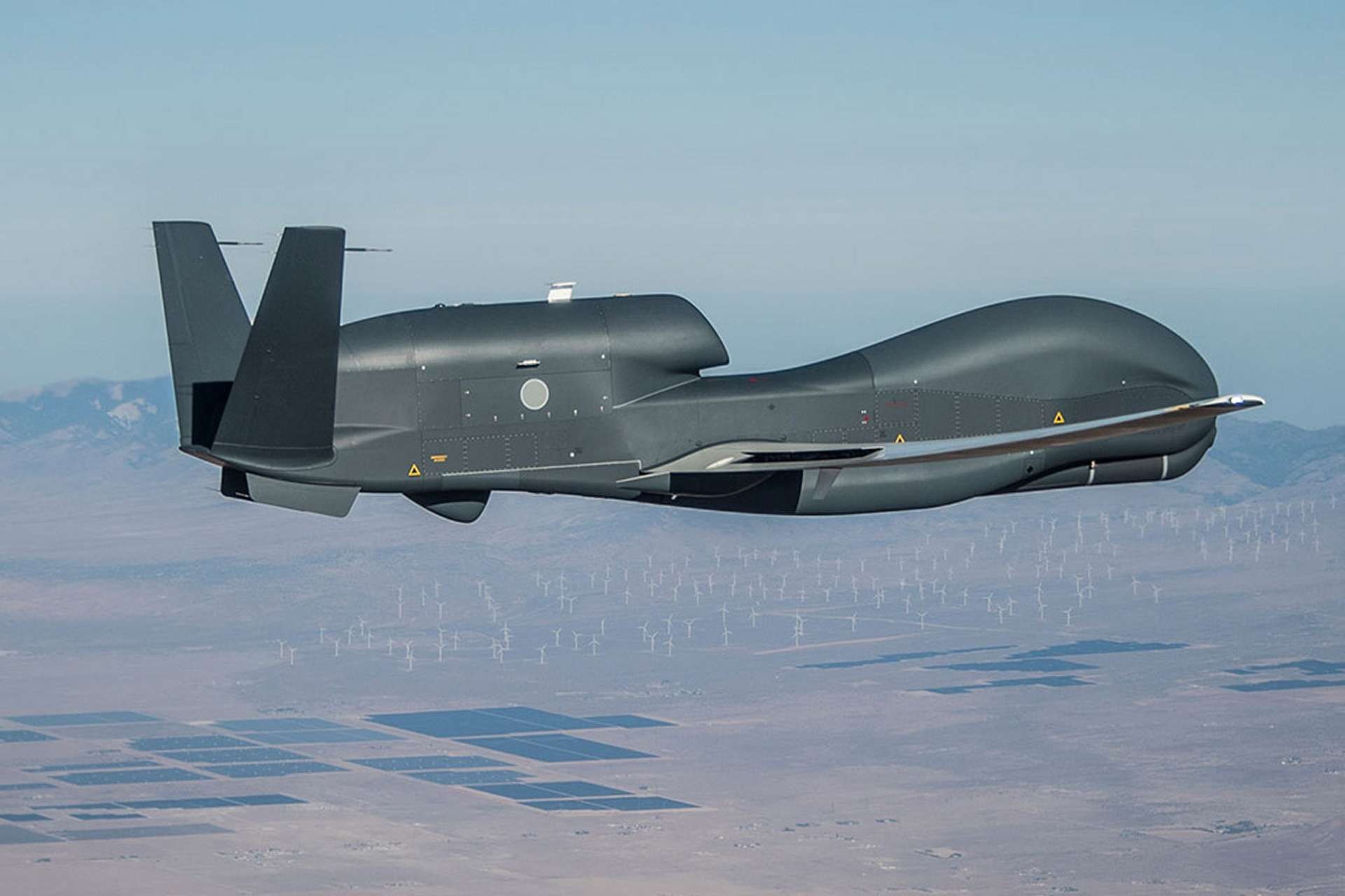 www.armyrecognition.com-templates-yootheme-cache-6e-_u.s._army_awards_northrop_325m_contract_for_rangehawk_hypersonic_missile_testing_drone-6e1388f5.jpeg