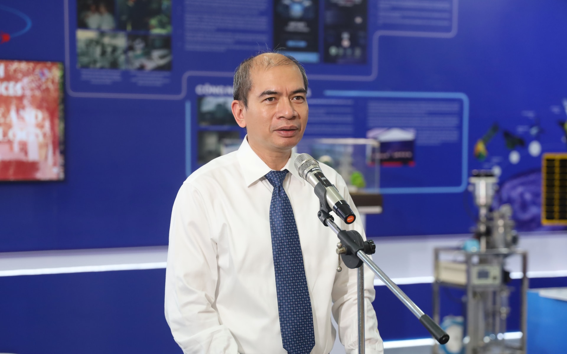 GS Tuấn Anh