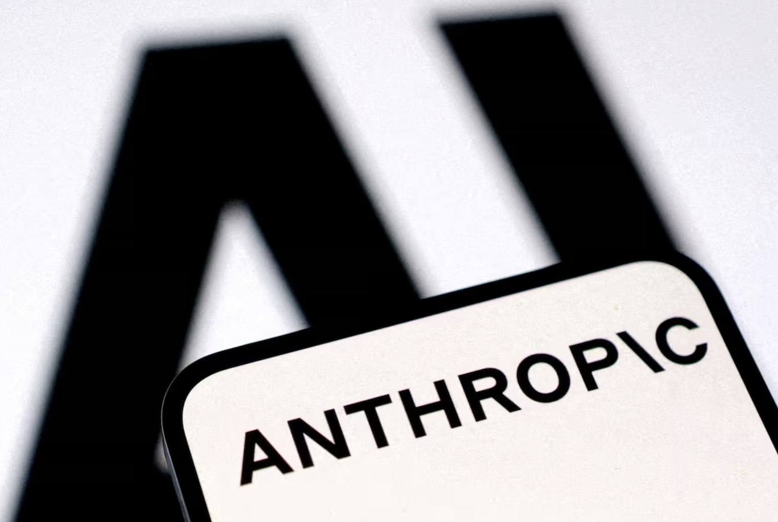 Anthropic đạt định giá 965 tỉ USD, ra mắt Claude Opus 4.8, sắp phát hành Mythos